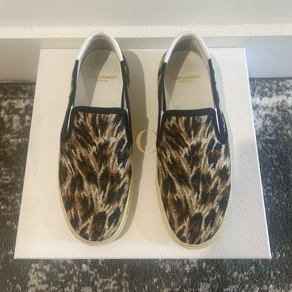 Saint Laurent Venice Low Slip On Sneakers - Leopard Print